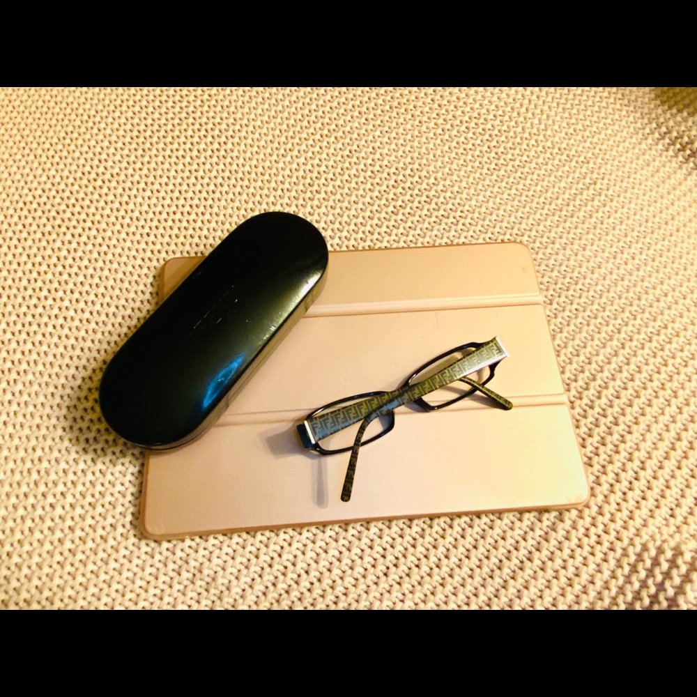 COPY - Fendi glasses